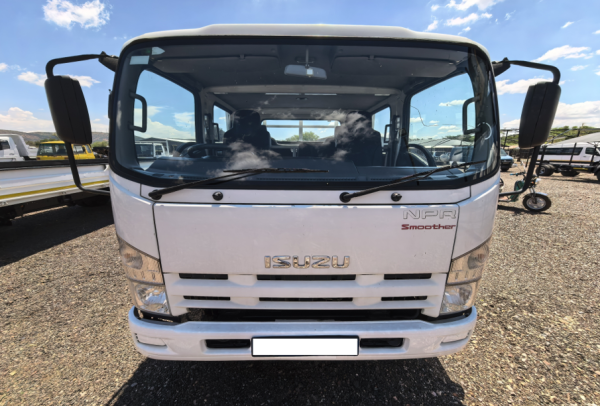 isuzu npr400 1
